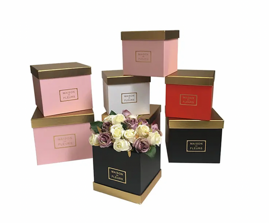 Gold lid Square box Set of 3